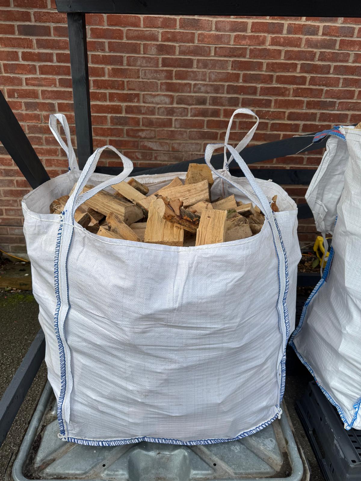 Kiln Dried Logs Bulk bag (Delivery with in 12 miles of Minshull's).