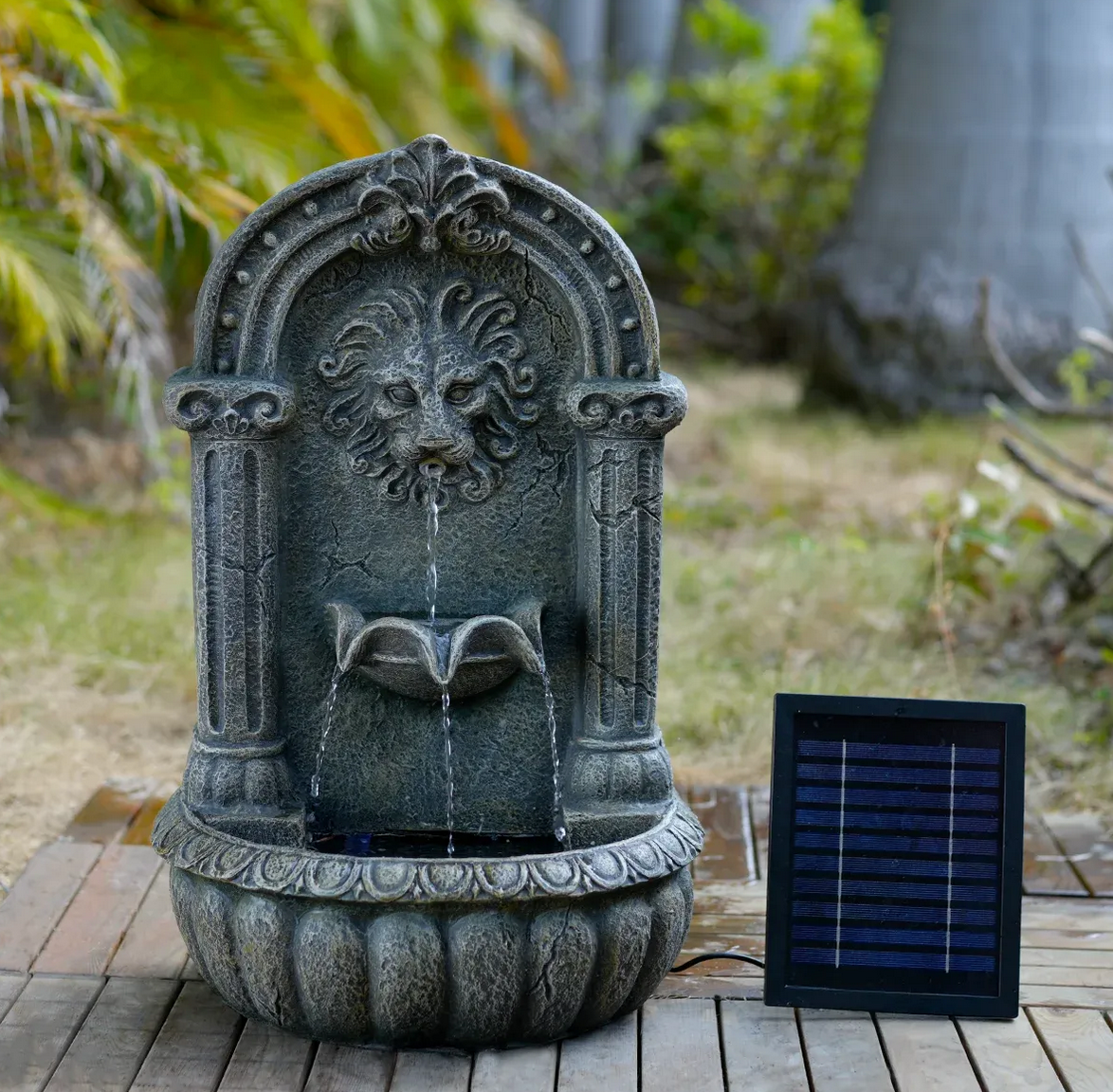 Lion Mask Solar Water Feature