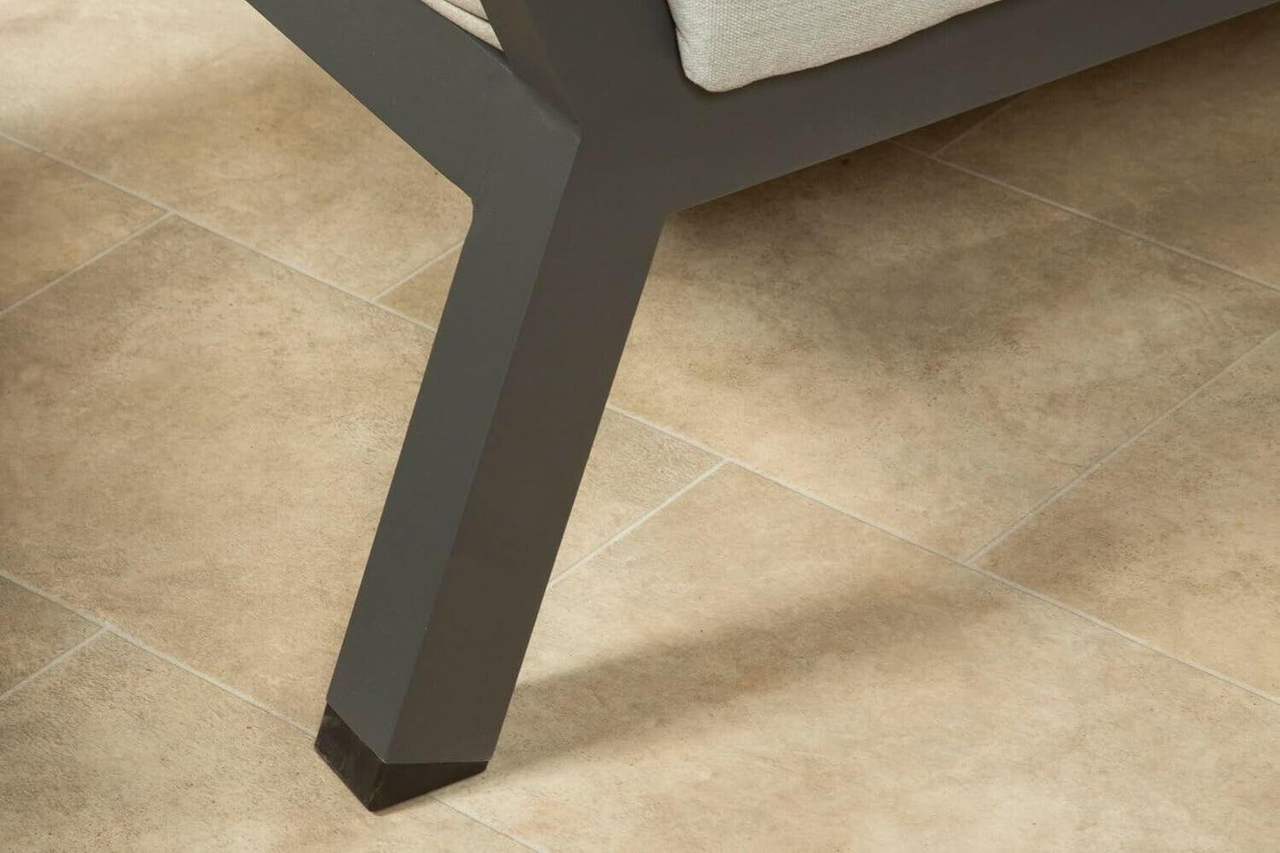 Marlborough Corner Set (Free National Delivery). LOW STOCK.