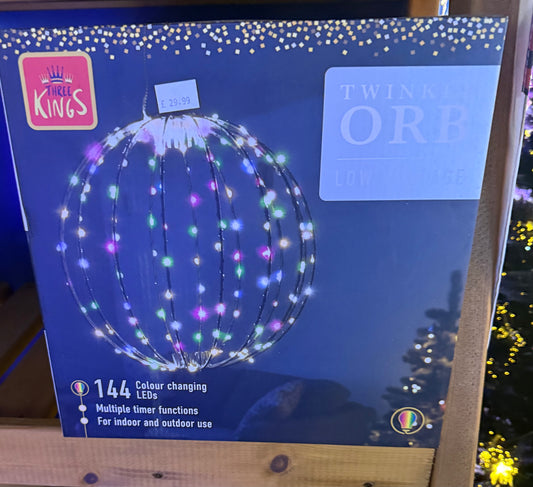 Colour Changing Twinkle Orb. Featuring 144 vibrant LED