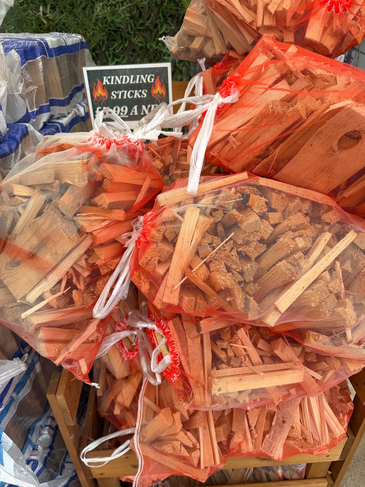 Kindling sticks