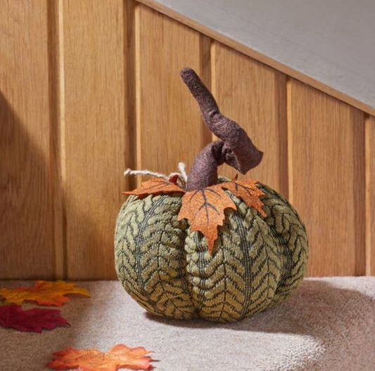 PlushPumpkin - Large