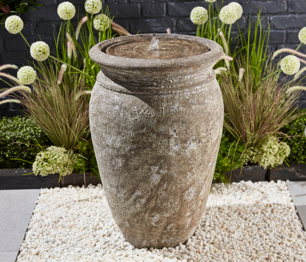 Leona Antique White (10m Cable).