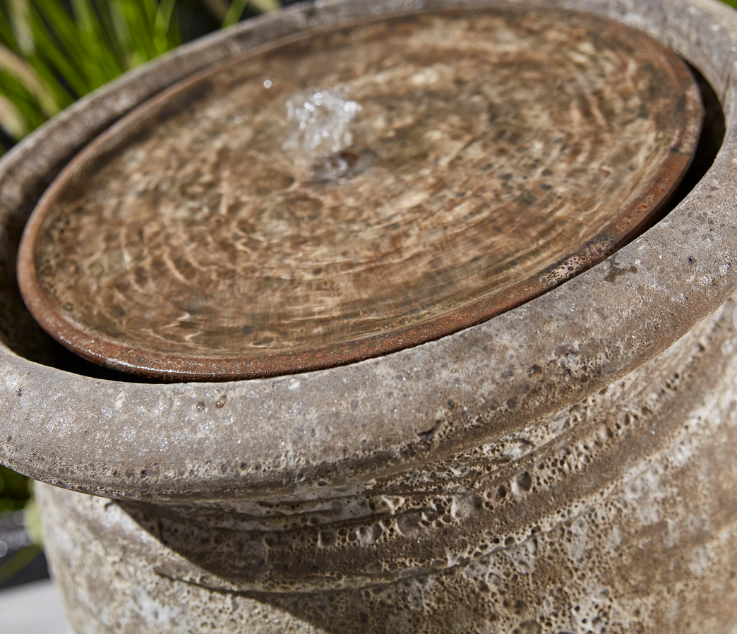 Leona Antique White (10m Cable).