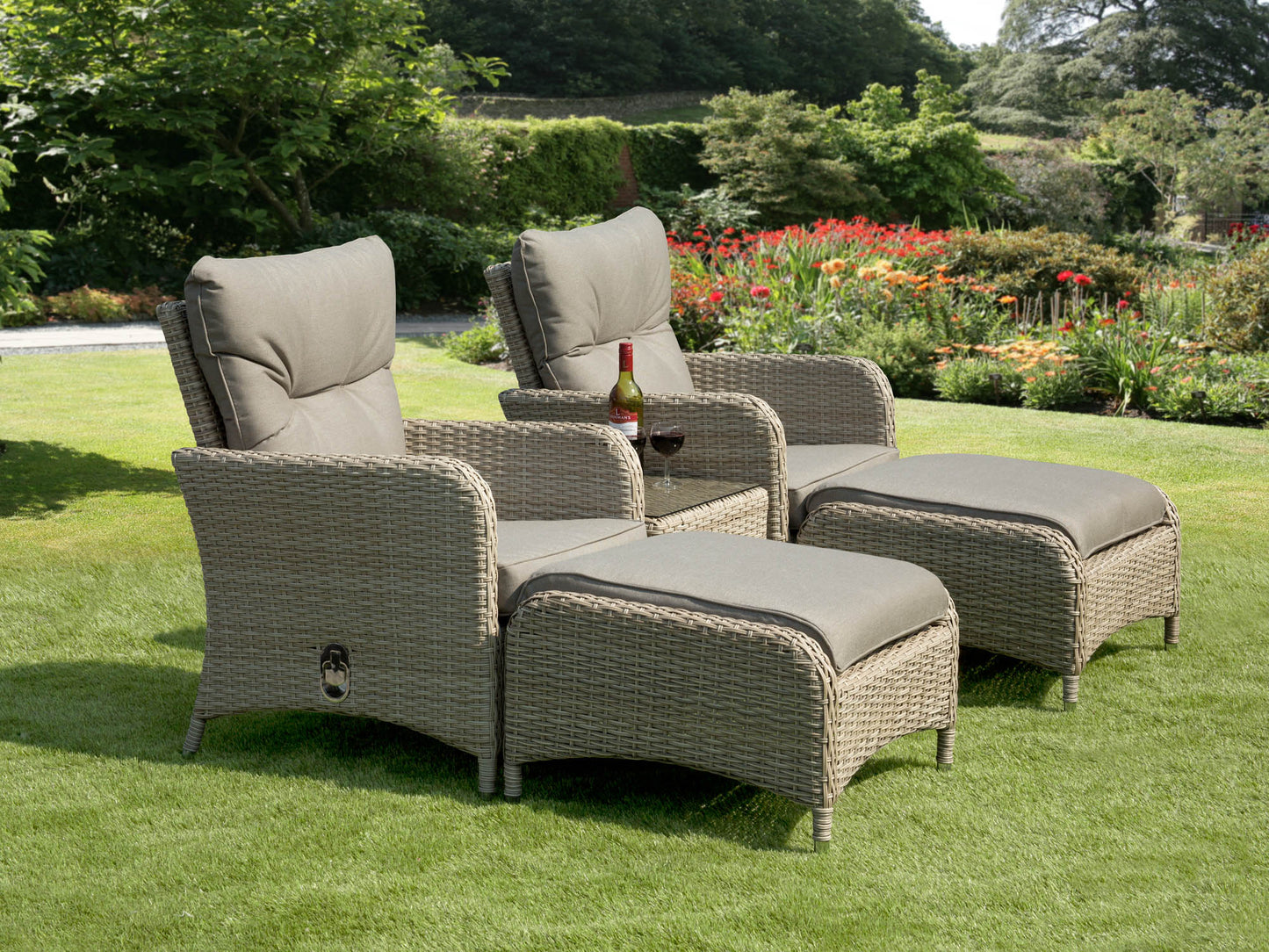 Sarasota Aluminium Reclining 5pc Lounge Set - Natural Available.